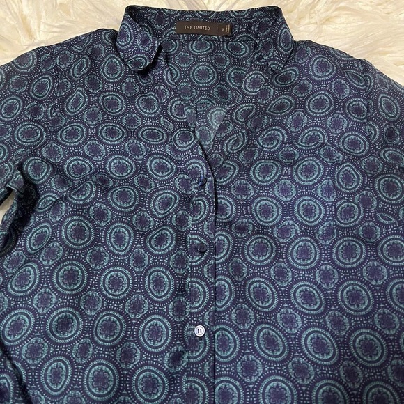 Sheer blouse - Picture 2 of 4